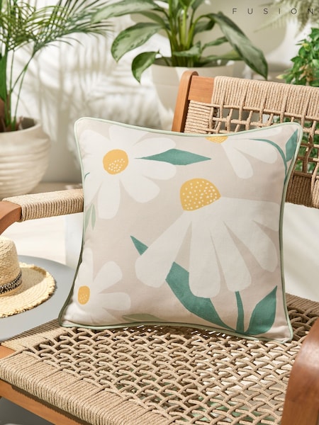 Fusion Natural Daisy 100% Cotton Filled Cushion (F58686) | €22