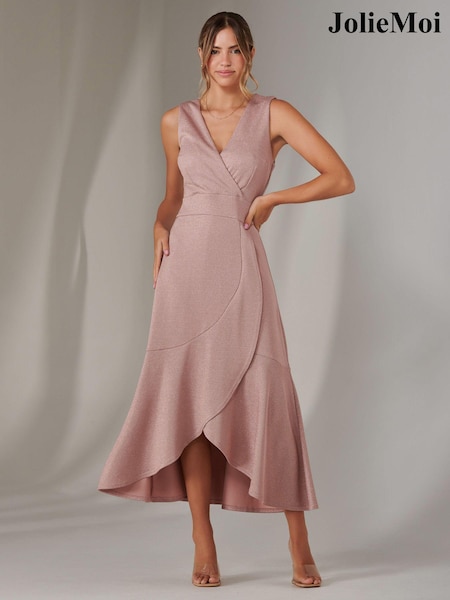 Roz - Rochie lungă petrecută cu tiv cu volane Jolie Moi (F60775) | 581 LEI