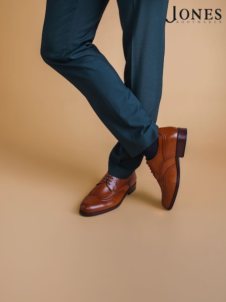 Jones Bootmaker Mens Manning Wide Fit Brogues Shoes (F62265) | $192