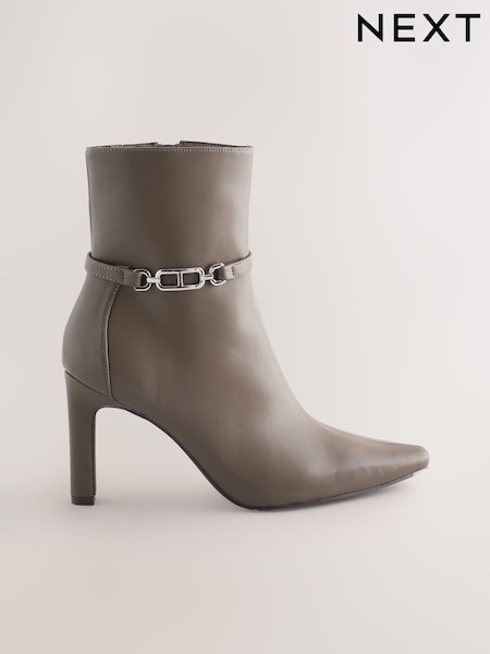 Graubraun - Forever Comfort® Hardware Trim Heeled Ankle Boots (F63584) | 71 €