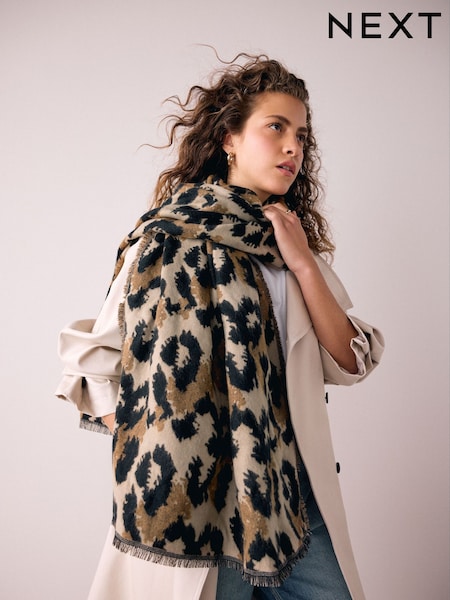 Animal Midweight Scarf (F66127) | €26.50