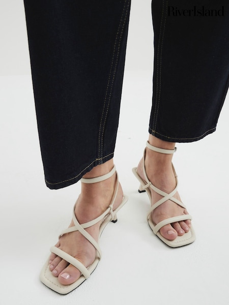 River Island Cream Kitten Heeled Strappy Sandals (F69332) | €43