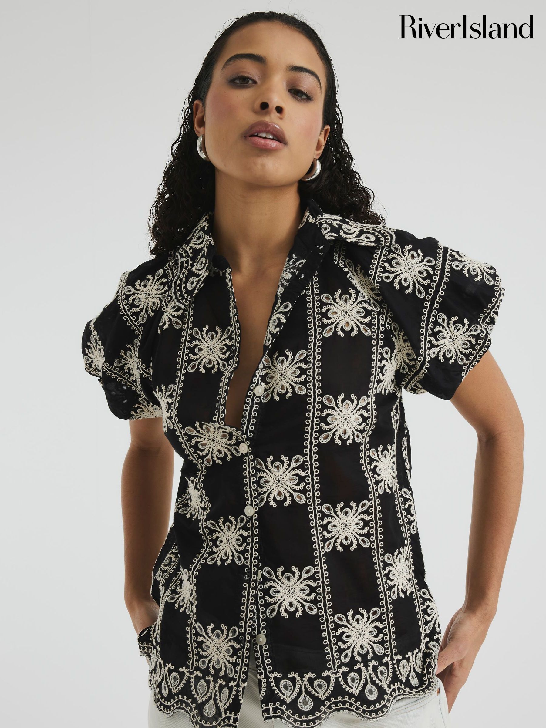 river island crochet top
