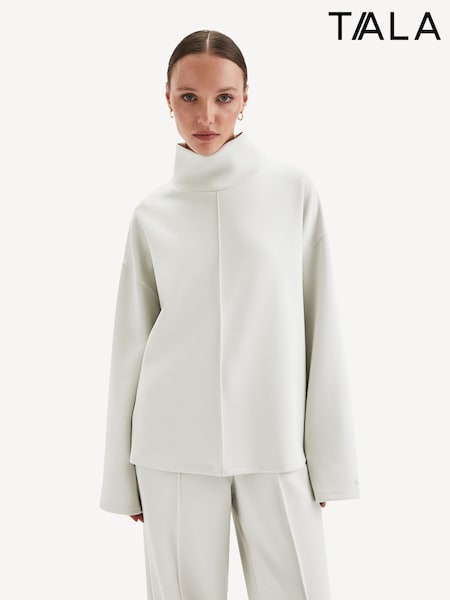 TALA White Ecru Flared Sleeve Sweatshirt (F70758) | R$ 780