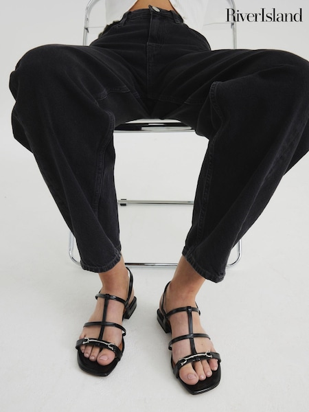 River Island Black Snaffle Strappy Sandals (F70947) | €43