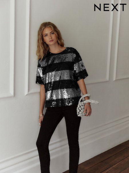 Silver/Black Stripe Sequin Boxy Crew Neck T-Shirt (F72171) | R$ 390