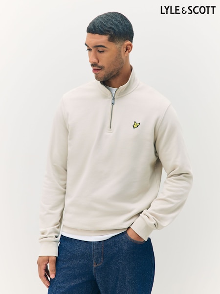 Lyle & Scott Cream Loopback Quarter Zip Sweatshirt (F72716) | €106