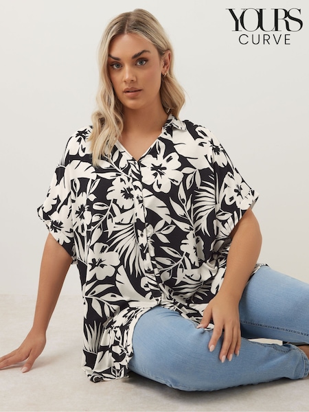Yours Curve Black chrome Crinkle Short Sleeve Shirt (F74785) | €39