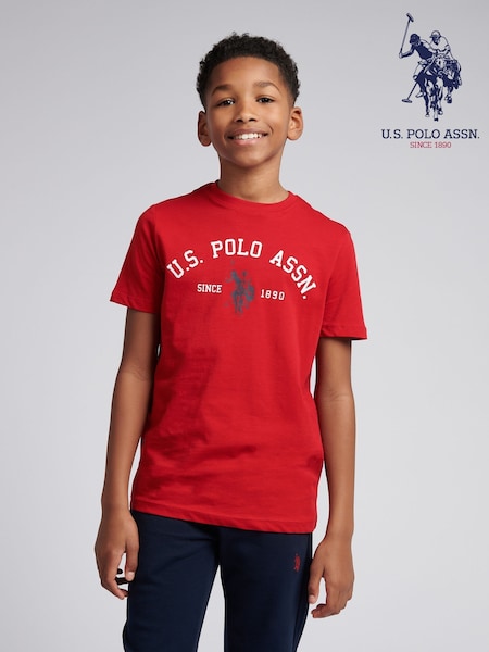 أحمر - U.S. Polo Assn. Boys 100% Cotton Signature Arch Print T-Shirt (F74950) | ‏99 ر.ق. - ‏119 ر.ق.