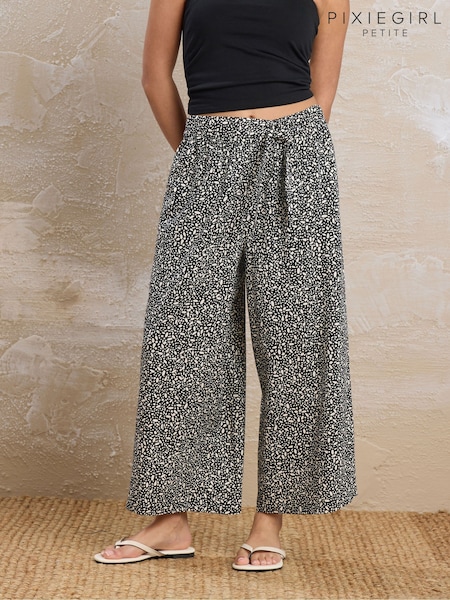 PixieGirl Petite Black Wide Leg Cropped 100% Cotton Trousers (F75246) | €37
