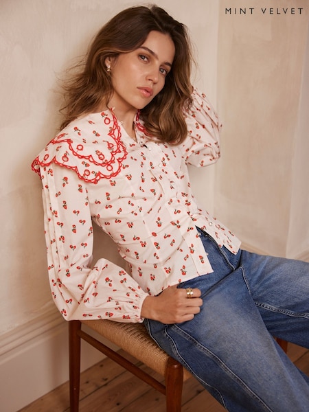 Mint Velvet Cream Strawberry Print 100% Cotton Blouse (F76389) | €126