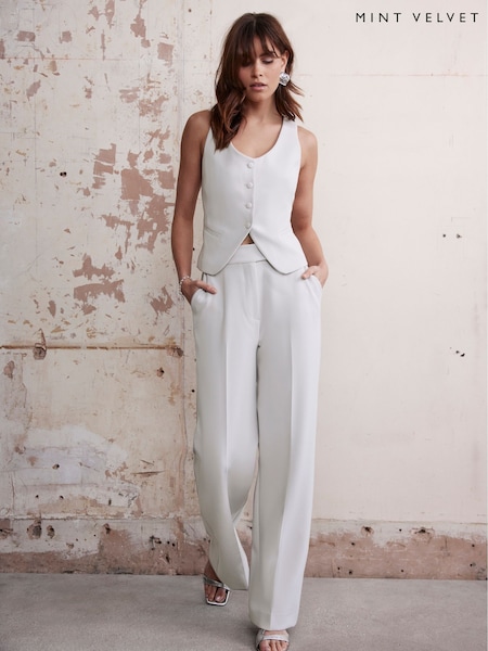 Mint Velvet Grey Tapered Tailored Trousers (F76393) | AED809