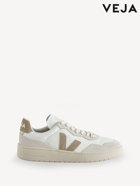 Veja V-90 Trainers (F76822) | AED873