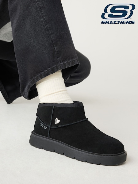Preto - Skechers Keepsake Short Cosy Lined Boots (F80648) | R$ 730