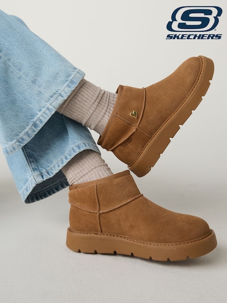 Skechers Brown Keepsake Short Cosy Lined Boots (F80654) | €87