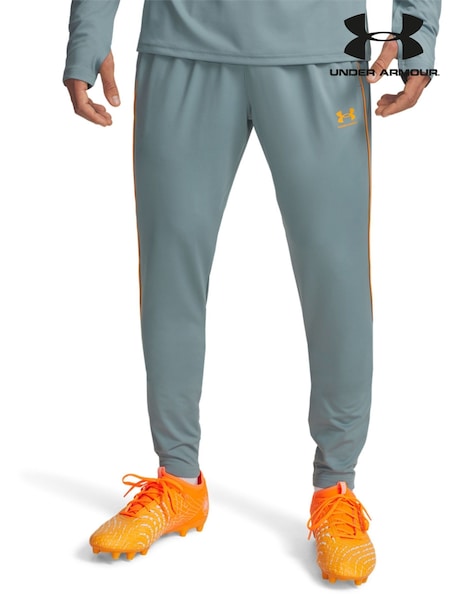 Under Armour Green M Challenger Training Joggers (F81035) | €64