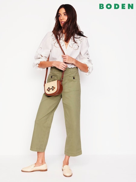 Boden Green Patch Pocket Chino Trousers (F83547) | €109