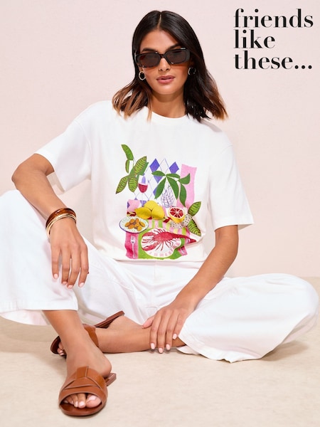 Encontro para jantar - Friends Like These Graphic Print T-Shirt (F83722) | R$ 245