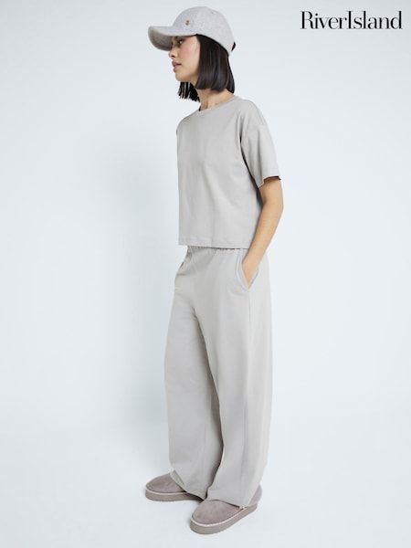 River Island Grey Short Sleeve 100% Cotton T-Shirt and Joggers Set (F84289) | 1,562 UAH
