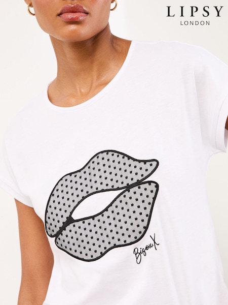 Lipsy Crew Neck T-Shirt (F84561) | R$ 285