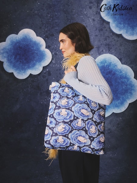 Cath Kidston Blue Clouds Moomins Foldaway Shopper Bag (F85115) | R$ 235