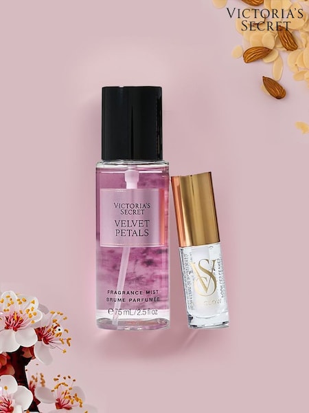 Victoria's Secret Velvet Petals Mist and Lip 2 Piece (F85479) | €25