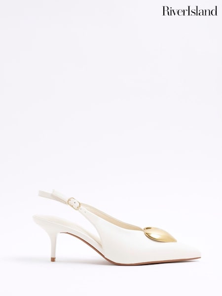 River Island Heart Heeled Court Shoes (F86659) | R$ 455