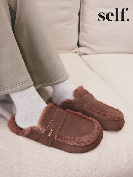 Chocolate marrom - self. Suede Faux Fur Footbed Slippers (F87471) | R$ 315