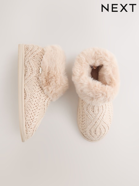 Neutral Faux Fur Cable Knit Boot Slippers (F87499) | R$ 210