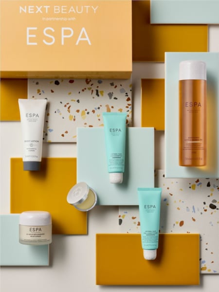 ESPA Beauty Favourites Box (Worth £119) (F88109) | €57