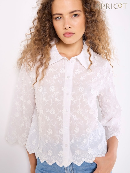 Apricot White 3D Floral Print Embroidered Crop Shirt (F88739) | €51