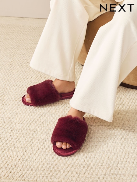 Berry Red Faux Fur Slider Slippers (F89080) | €19.50
