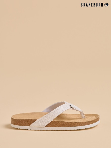 Brakeburn Cream Plaited Flip Flops (F90585) | R$ 325