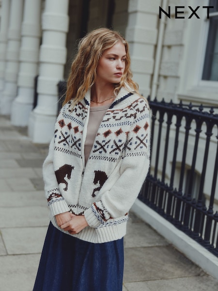 Ecru/Brown Horse Graphic Zip-Up Chunky Cardigan (F91104) | AED206
