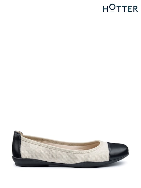 Hotter Wide Fit Ivy Slip-On Shoes (F93058) | 365 LEI