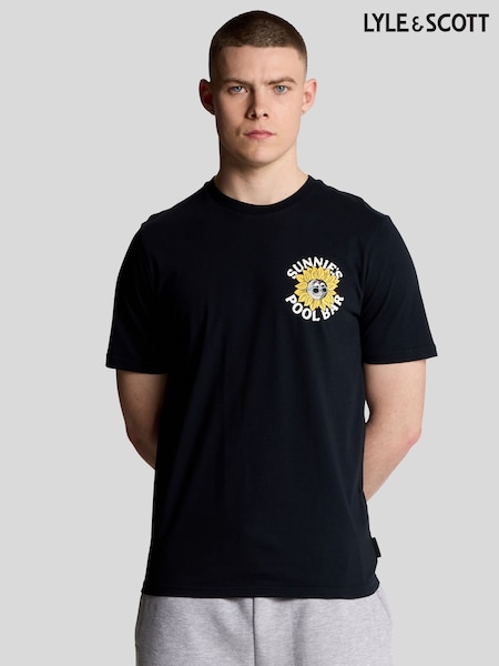 Lyle & Scott Black 100% Cotton Sunnies Pool Bar Graphic T-Shirt (F94303) | €50