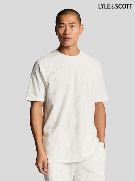 Lyle & Scott White Emblem Towelling T-Shirt (F94375) | R$ 395