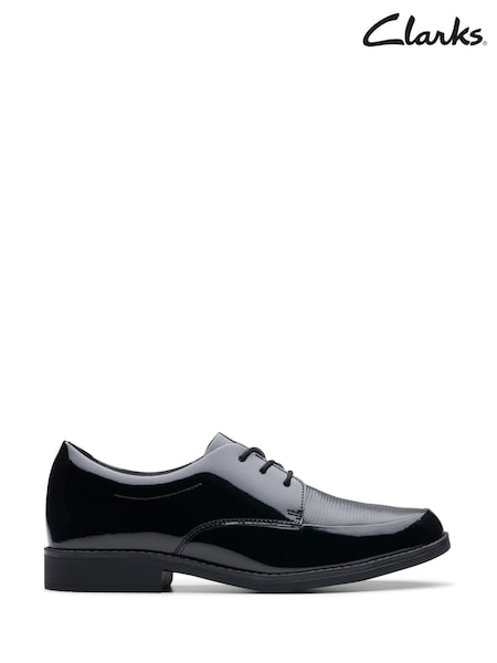 Clarks Black Standard Fit (F) Patent Aubrie Dress Youth Shoes (F94891) | €66 - €69
