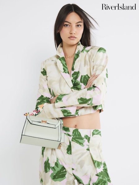 River Island Floral Copped Boxy Blazer (F98124) | €78