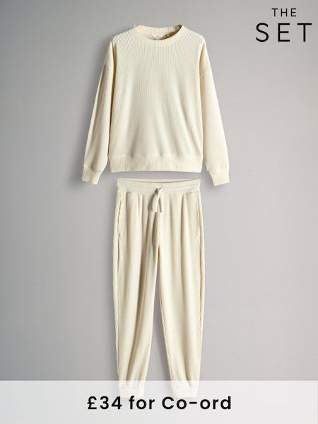 The Set Cream 2 Pack Soft Rib Crew Neck Sweatshirt and Cuffed Joggers Lounge Set (F98289) | R$ 335