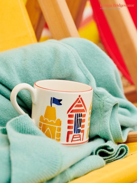 Emma Bridgewater Cream Beach Hut 1/2 Pint Mug (F98380) | €34