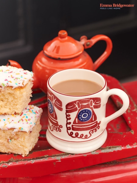 Emma Bridgewater Cream Telephone 1/2 Pint Mug (F98382) | R$ 245