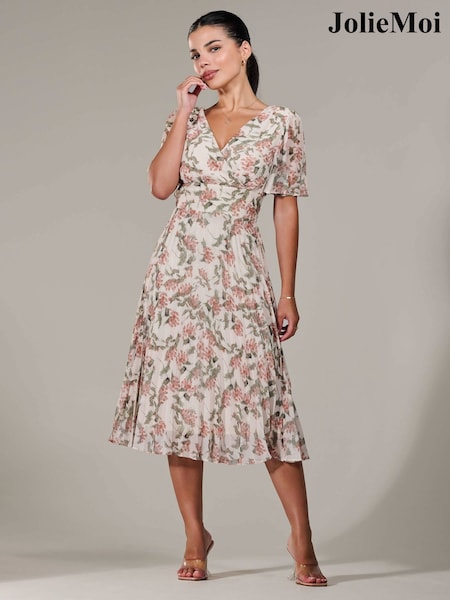 Jolie Moi White Petite Petite Chiffon Pleated Midaxi Dress (G00626) | R$ 740