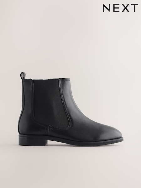 Black Leather Extra Wide Fit Forever Comfort® Chelsea Ankle Boots (G00793) | R$ 515