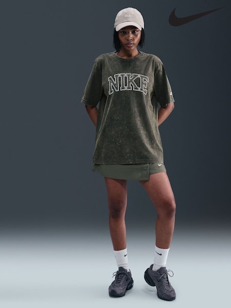 Nike Green Oversized Graphic Print Logo T-Shirt (G01129) | €54