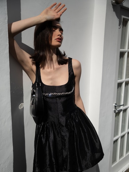 Amy Lynn Black Cheryl Embellished Satin Crepe Mini Dress (G01954) | €126