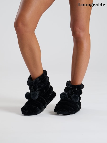 Loungeable Textured Faux Fur Bootie With Poms (G02026) | R$ 180