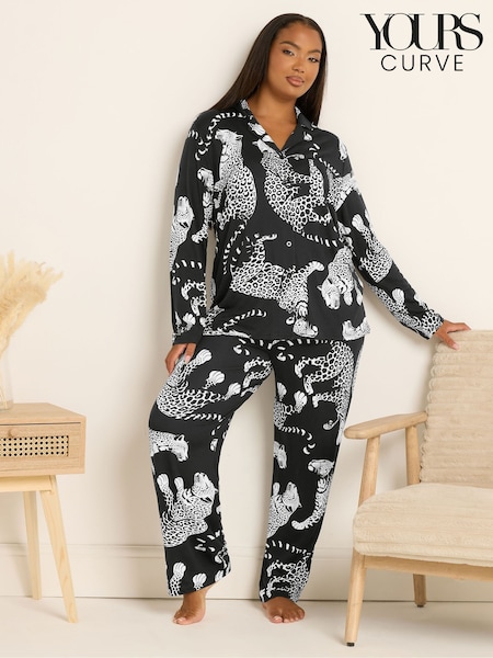Yours Curve Black Soft Touch Button Pyjamas Set (G05242) | €43
