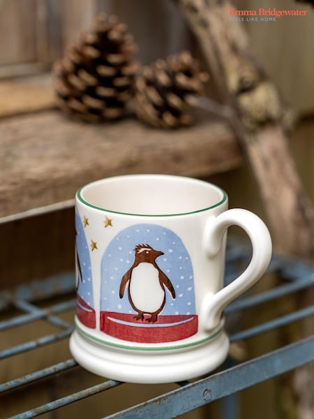 Emma Bridgewater Cream Penguin Snow Globe 1/2 Print Mug (G06453) | €33