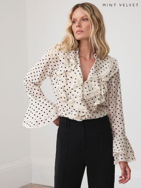 Mint Velvet White Polka Dot Ruffle Blouse (G06596) | €118